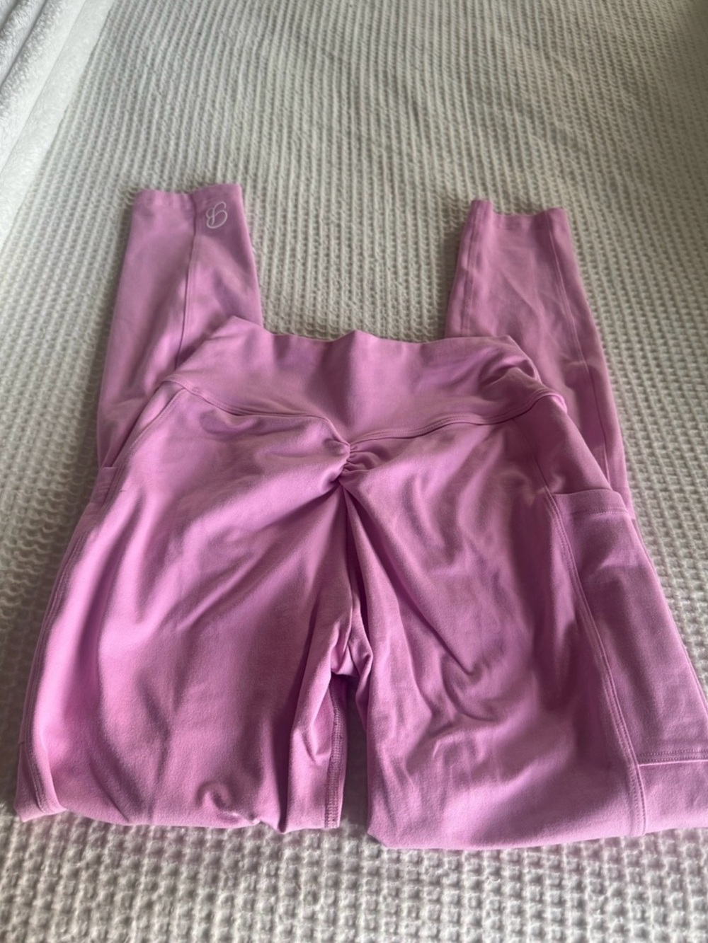 Bombshell Sportswear Pink High-Waist Leggings & Twist-Front Crop Top Set - Picture 4 of 5